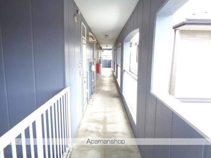 エステートピア[1K/24.84m2]のエントランス2