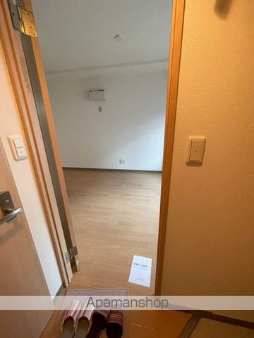 ヒールコートIIの内装写真