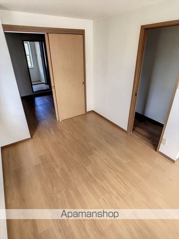レイ ヒルズの内装写真