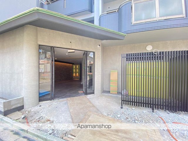 GLANZ三ツ島の玄関写真