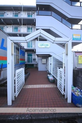 パークサイドかずみ[1R/17.75m2]のエントランス