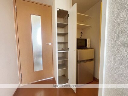 レオパレスセントラル島崎[1K/20.28m2]の内装4