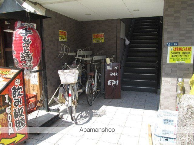 アーバン・ヒルズの玄関写真