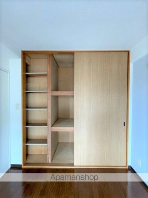 フォレストＹ’ｓ[3LDK/69.3m2]の収納