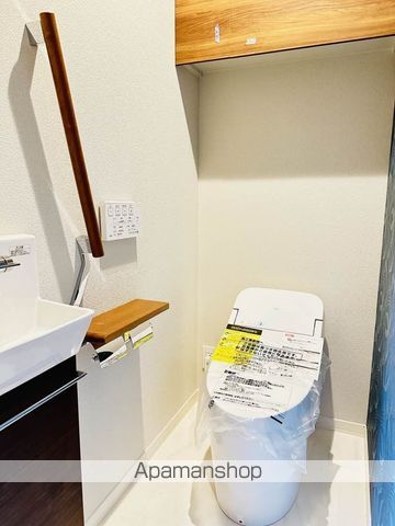 シャーメゾン帯小入口の内装写真