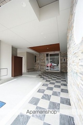 新富町セゾンヴェール[1K/25.77m2]の外観4