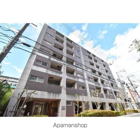 CASSIA江坂の玄関写真