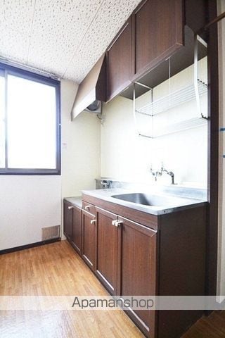 エレガンス西市 F棟の内装写真
