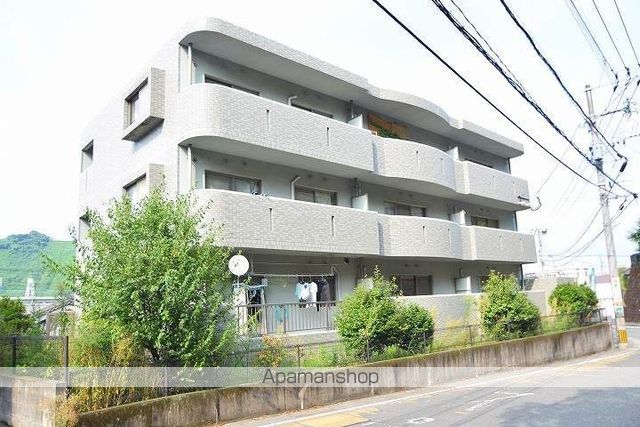 日豊本線 鹿児島中央駅 徒歩25分 3階建 築22年の外観写真