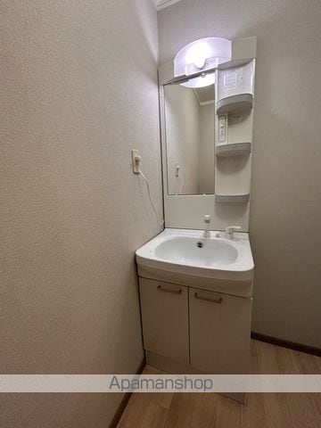 プチアリスA棟の内装写真