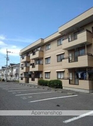 ニューエルディム裕Ⅱ[2LDK/66.27m2]の駐車場