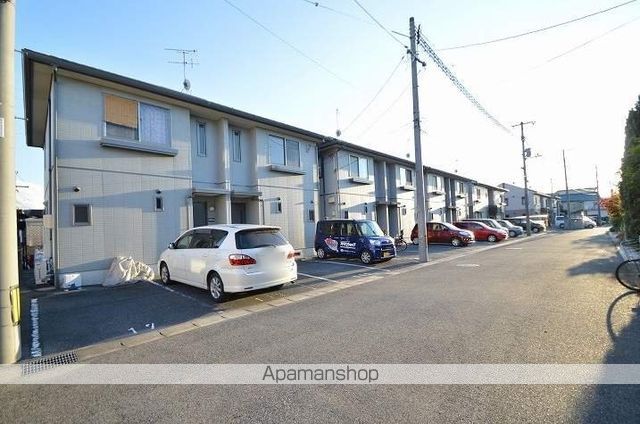 アスティオン F棟の外観写真