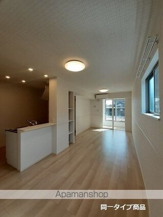 ヒカルサ新潟新津[1LDK/50.01m2]のリビング・居間