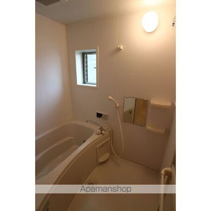 ユニキューブ希望ヶ丘　Ｂ棟　ペット同居パターン[3LDK/70.08m2]のバス