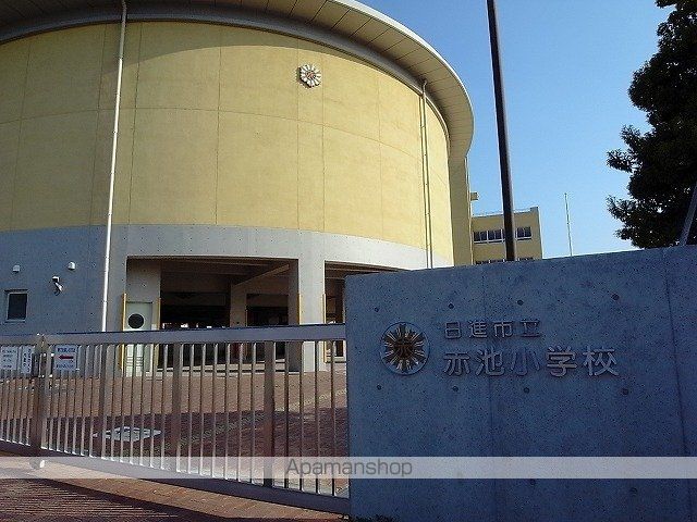 アチーブメント・S・Tの周辺写真