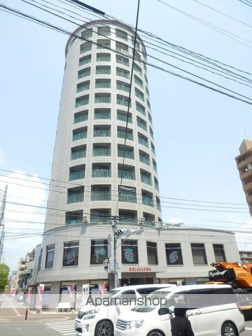 福岡市中央区鳥飼のマンションの外観1