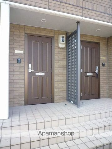 リビングタウン松若町 A棟の外観写真