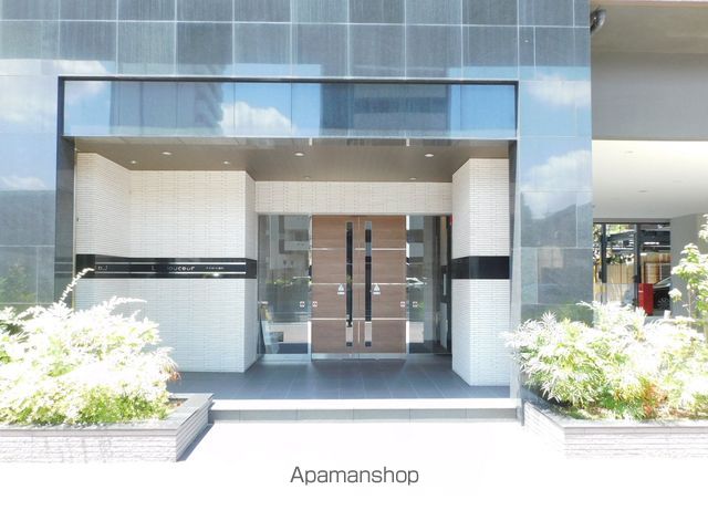 LA DOUCEUR黒川の玄関写真