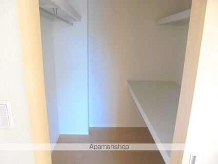 ベルテ渚[1K/40.5m2]の洗面所