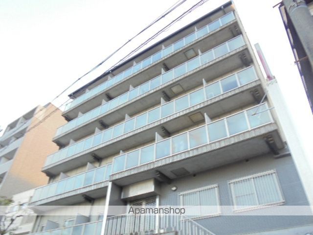 ドロメンスカセ三番館の外観写真