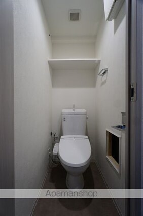 プレサンス桜山駅前アフォード[1LDK/32.56m2]のトイレ