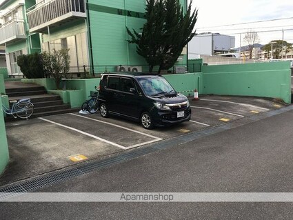 ＭＫ　ハイツ　Ａ棟[3DK/50.32m2]の駐車場1