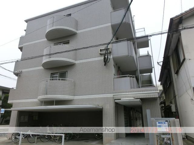 高宮センターヴィレッジの玄関写真