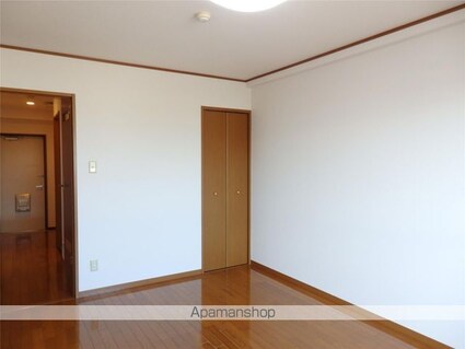 ハイツエクセルⅤ番館[2DK/52.2m2]の収納