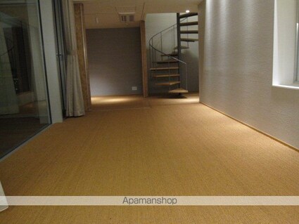 和歌山県和歌山市十番丁[2LDK/102.26m2]のその他内装2