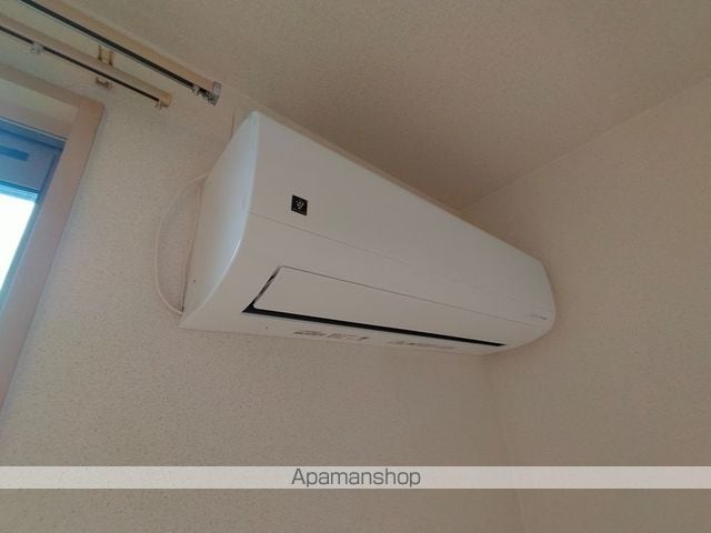 IKメゾンA棟の内装写真