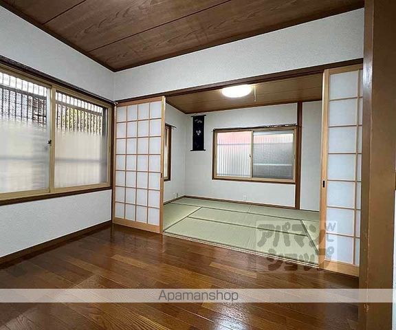 マンション丸高の内装写真
