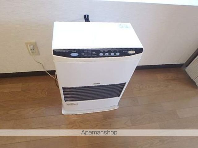 クリスタルの内装写真