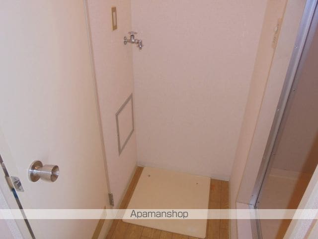 フレグランス郵とぴあの内装写真