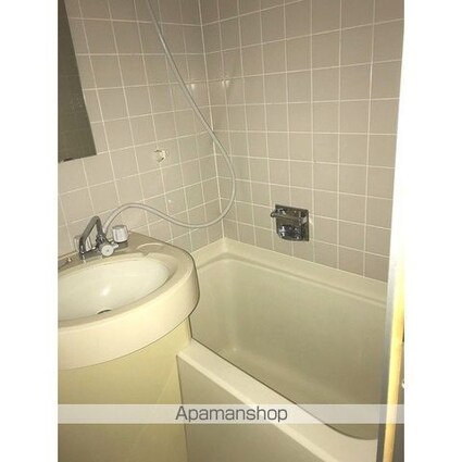 アーバン・ドヌール[1K/16.64m2]のバス