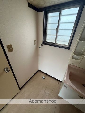 アーバン保城の内装写真
