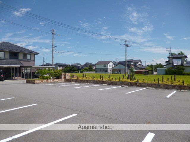 サニー ヴィレッジの周辺写真
