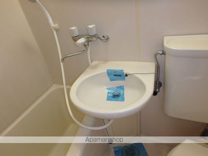 東京都狛江市西野川４丁目[1R/16m2]の洗面所