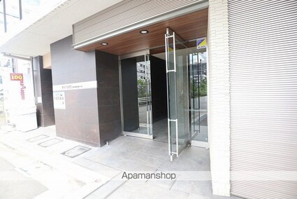 東京都立川市曙町１丁目[1K/20.97m2]のエントランス