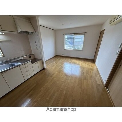 ＴフラットＢ[2LDK/55.66m2]のリビング・居間1