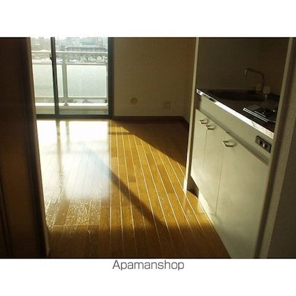 ラ・フロレスタ壱番館[1R/18.2m2]のリビング・居間