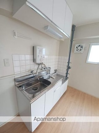 角田ビル[1LDK/37m2]のキッチン