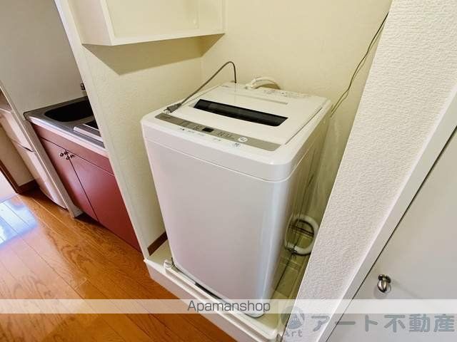 レオパレスラ プランタン IIの内装写真