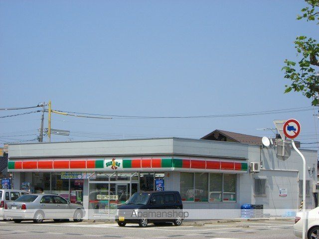 クレシアハウス大泉の周辺写真