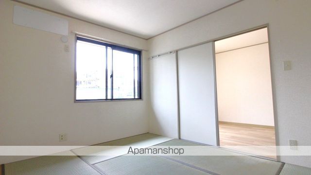シャルムフルーレBの内装写真