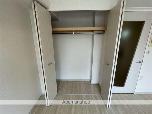 SERENiTE江坂四番館の内装写真