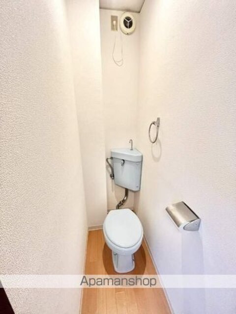 和歌山県和歌山市太田[1K/21.43m2]のトイレ
