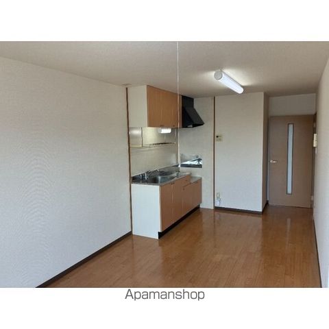 レジデンス筒井IIの内装写真