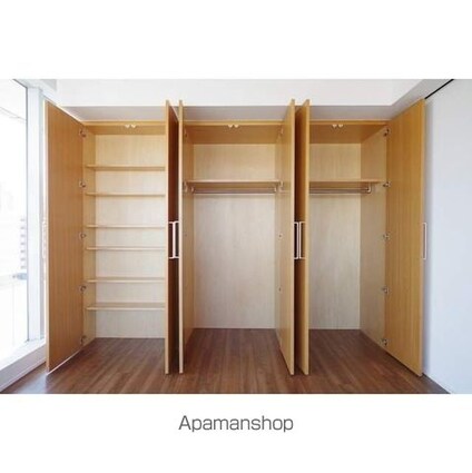 ウエリスアーバン品川タワー[1LDK/83.82m2]の収納