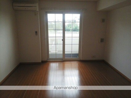 愛媛県松山市石手白石[1R/32.9m2]のリビング・居間