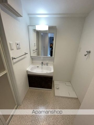 GRANDUKE代官町REVERSOの内装写真